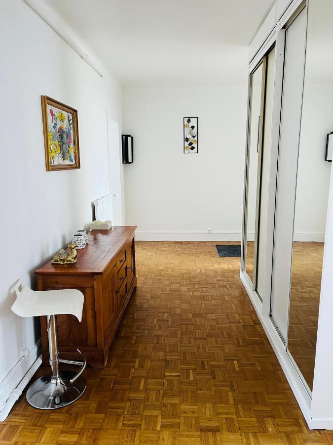 Apartment Le Debussy Hyper Centre Avec Parking Boulogne-sur-Mer